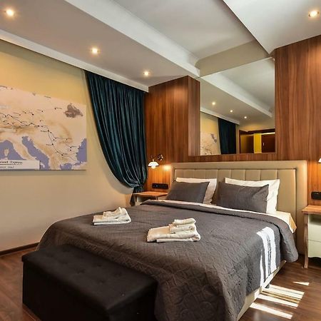 Palace Of Culture 2-Bedroom Retreat On Skobelev Blvd София Экстерьер фото