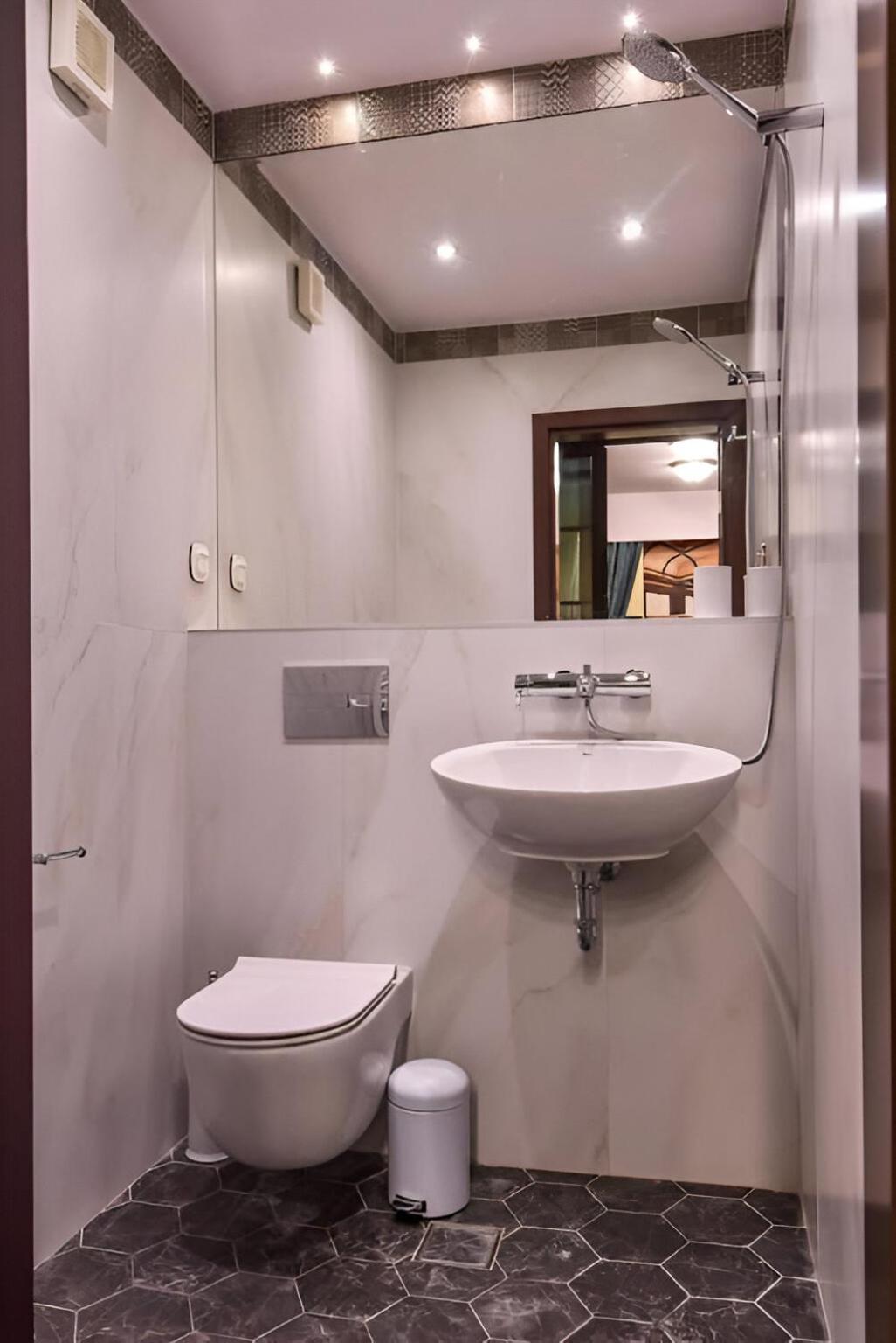 Palace Of Culture 2-Bedroom Retreat On Skobelev Blvd София Экстерьер фото