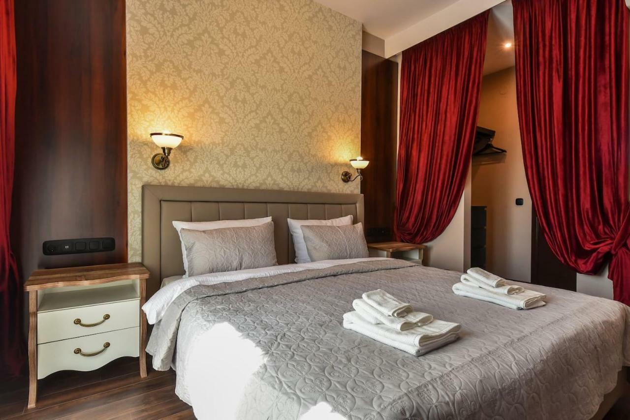 Palace Of Culture 2-Bedroom Retreat On Skobelev Blvd София Экстерьер фото